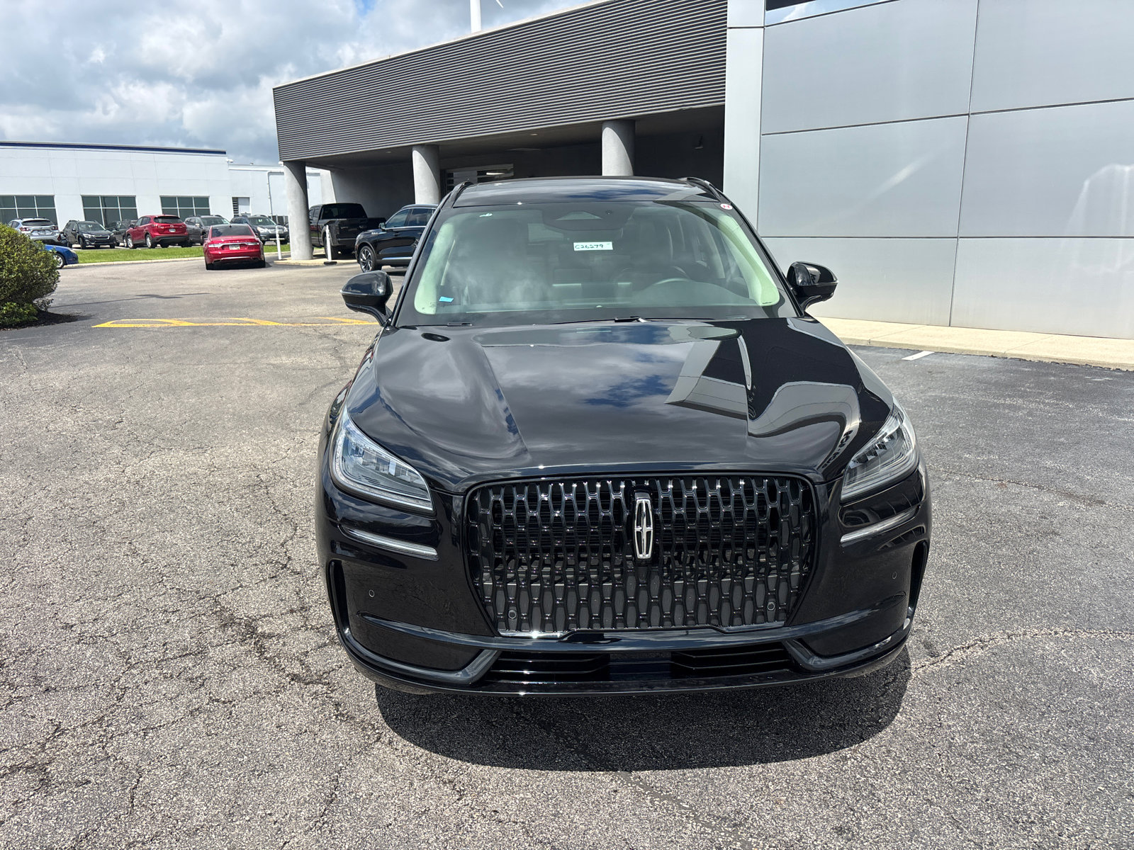 New 2026 Lincoln Corsair Premiere AWD/4WD image 2