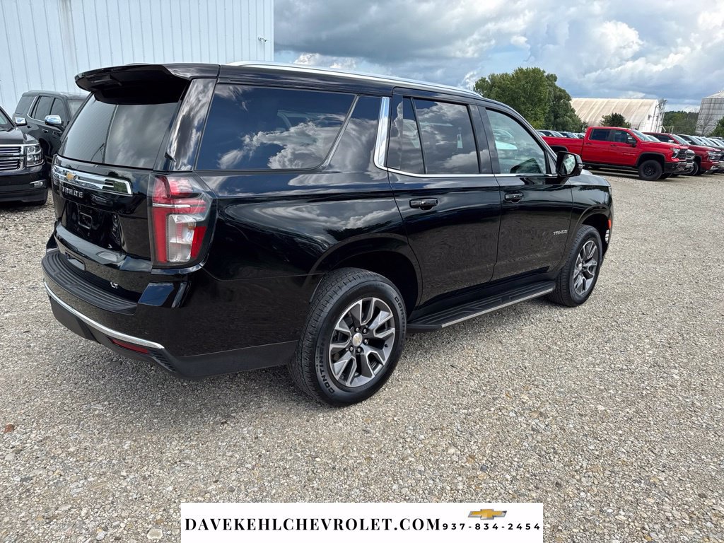 Used 2024 Chevrolet Tahoe LT w/ LT Signature Package AWD/4WD image 6