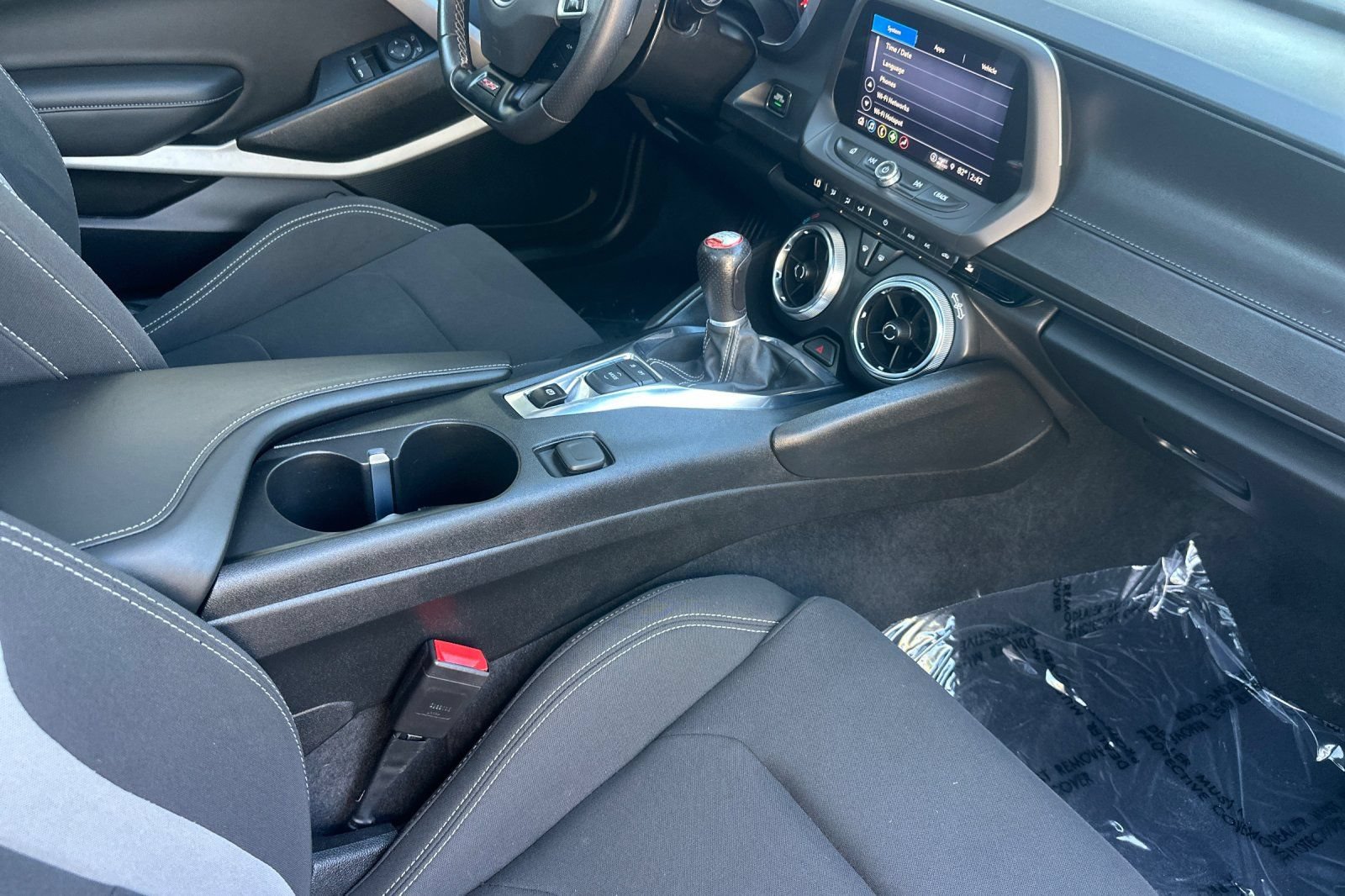 Used 2021 Chevrolet Camaro SS RWD image 19