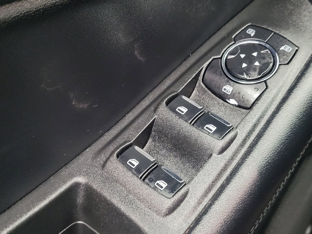 Used 2023 Ford Edge SEL image 27