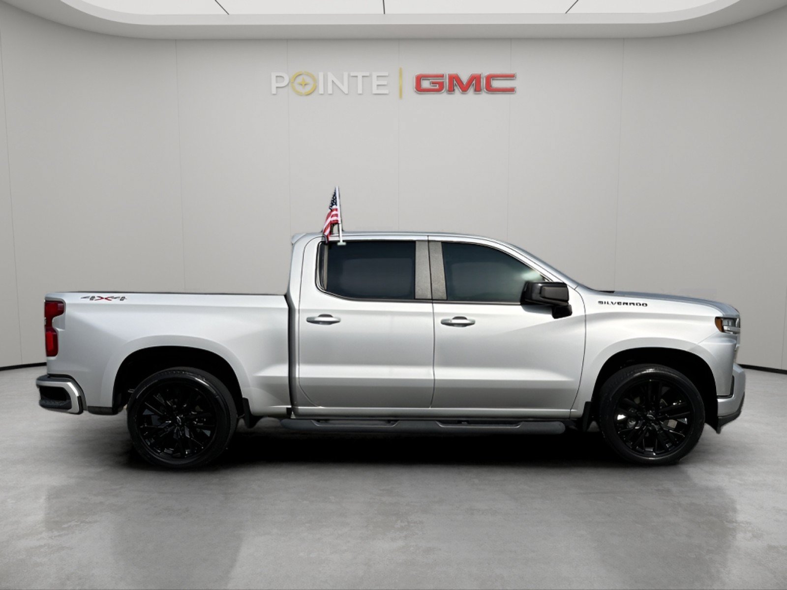 Used 2021 Chevrolet Silverado 1500 RST w/ Rally Edition AWD/4WD image 2