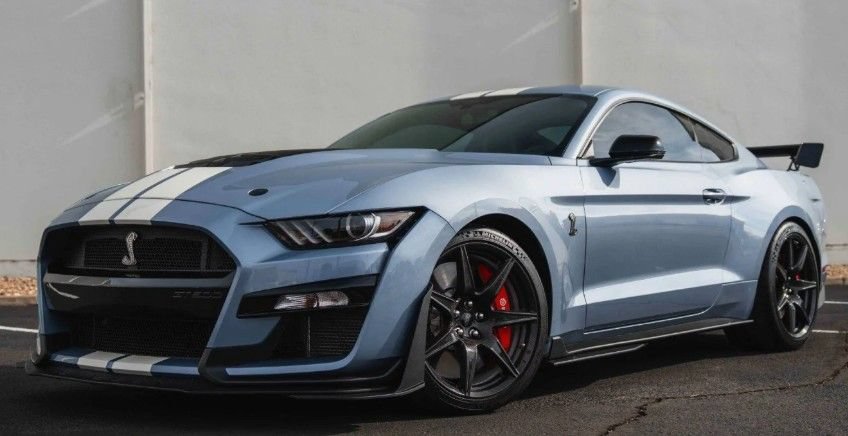 Used 2022 Ford Mustang Shelby GT500 w/ Carbon Fiber Track Pack