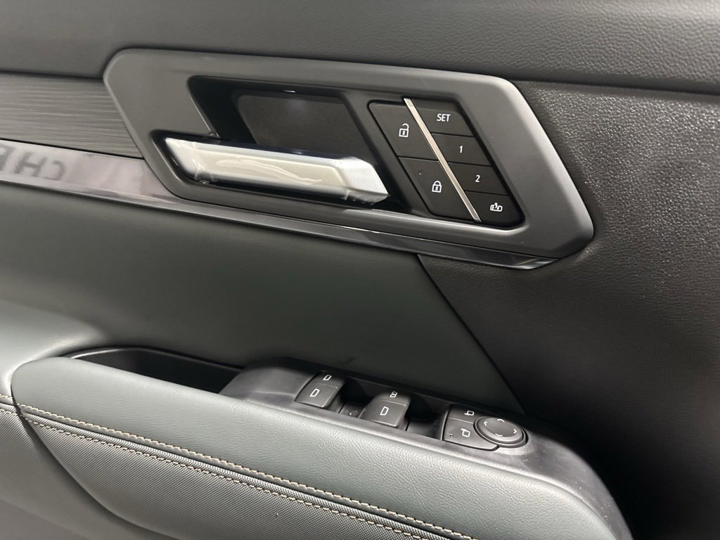 New 2026 GMC Terrain AT4 w/ Convenience Package III image 12