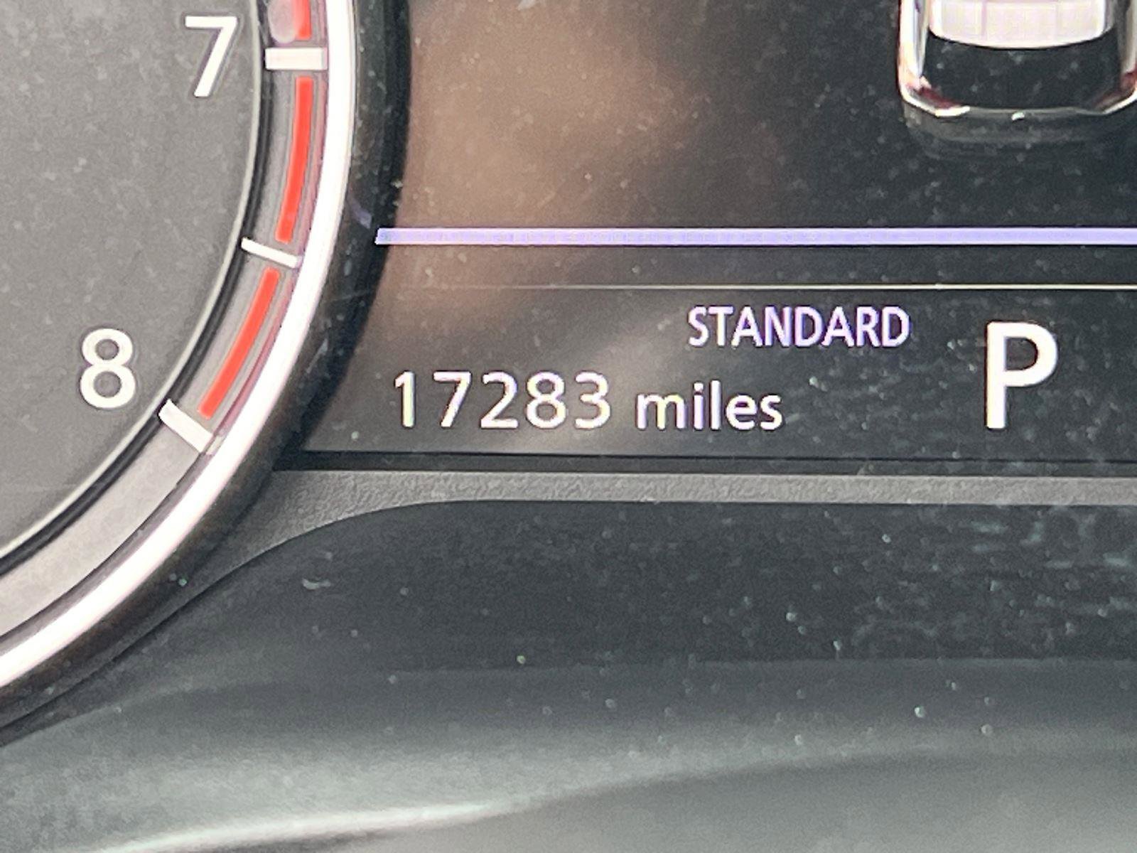 Used 2021 Nissan Rogue SV w/ Premium Package image 28