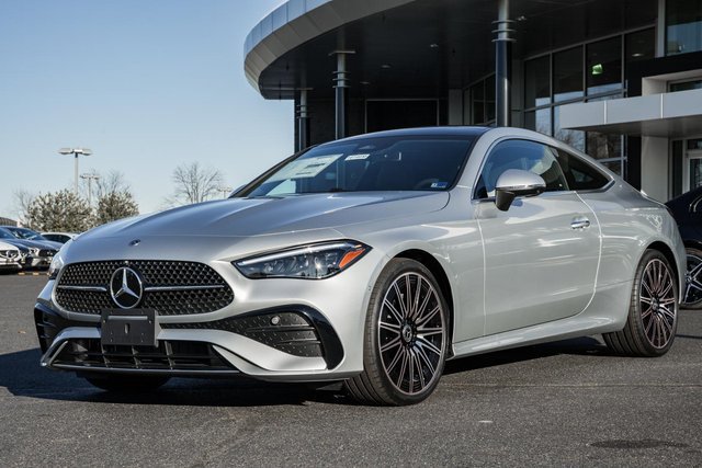 New 2026 Mercedes-Benz CLE 300 4MATIC Coupe image 3
