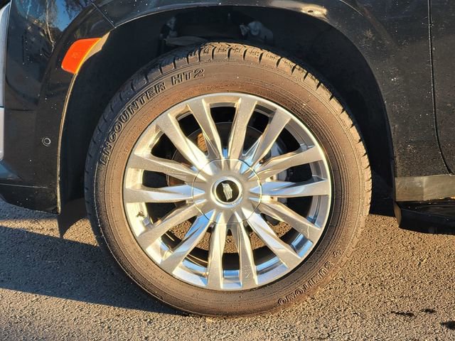 Used 2023 Cadillac Escalade Premium Luxury image 10