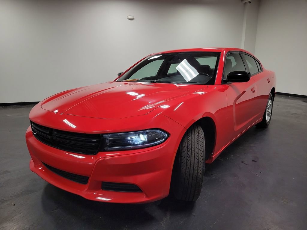 Used 2023 Dodge Charger SXT image 4