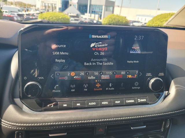 Certified 2021 Nissan Rogue Platinum FWD image 24