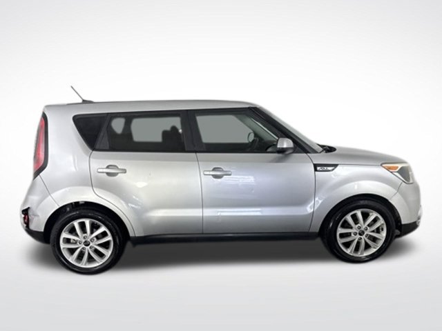 Used 2019 Kia Soul + FWD image 6