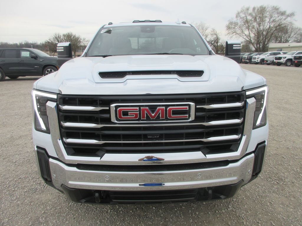 New 2026 GMC Sierra 2500 SLT image 12