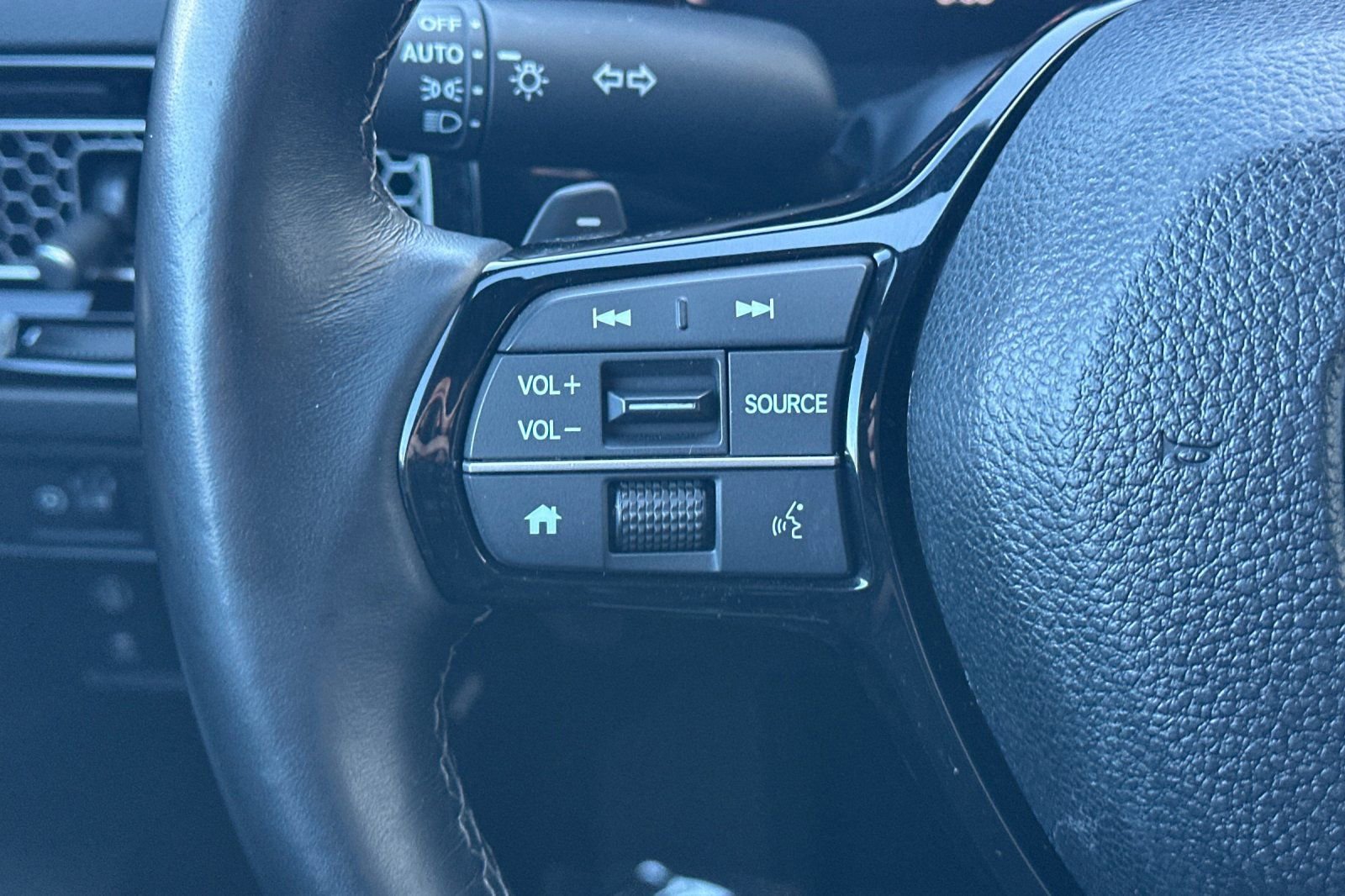 Used 2024 Honda Civic Sport image 27