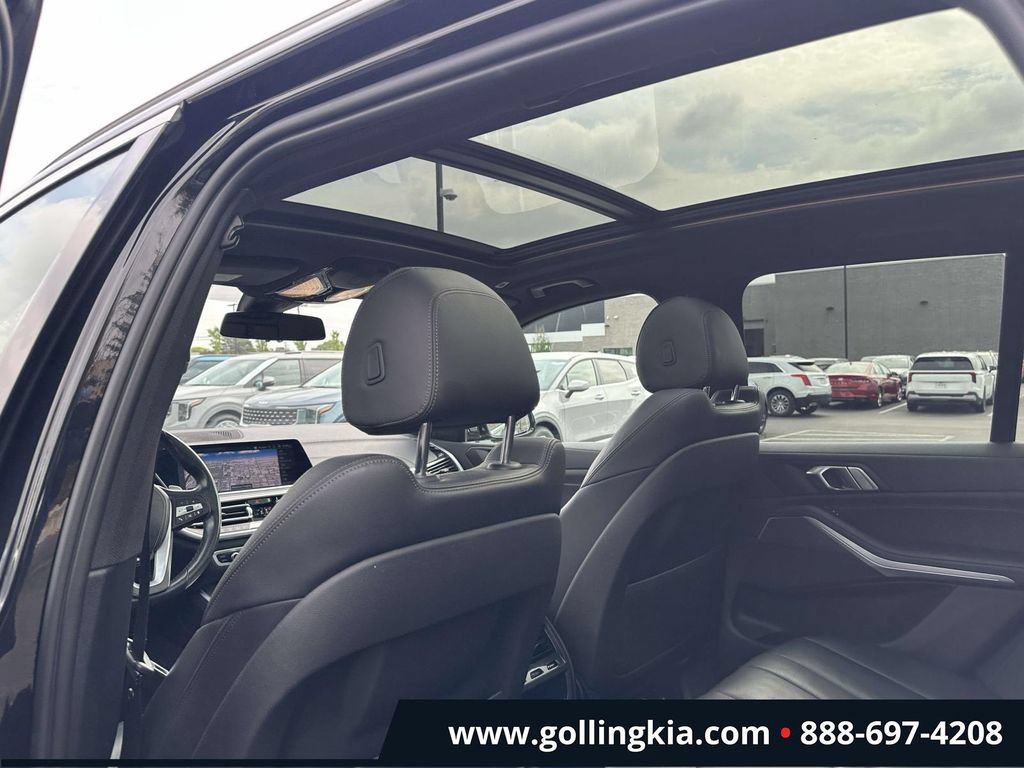 Used 2022 BMW X5 xDrive40i AWD/4WD image 14