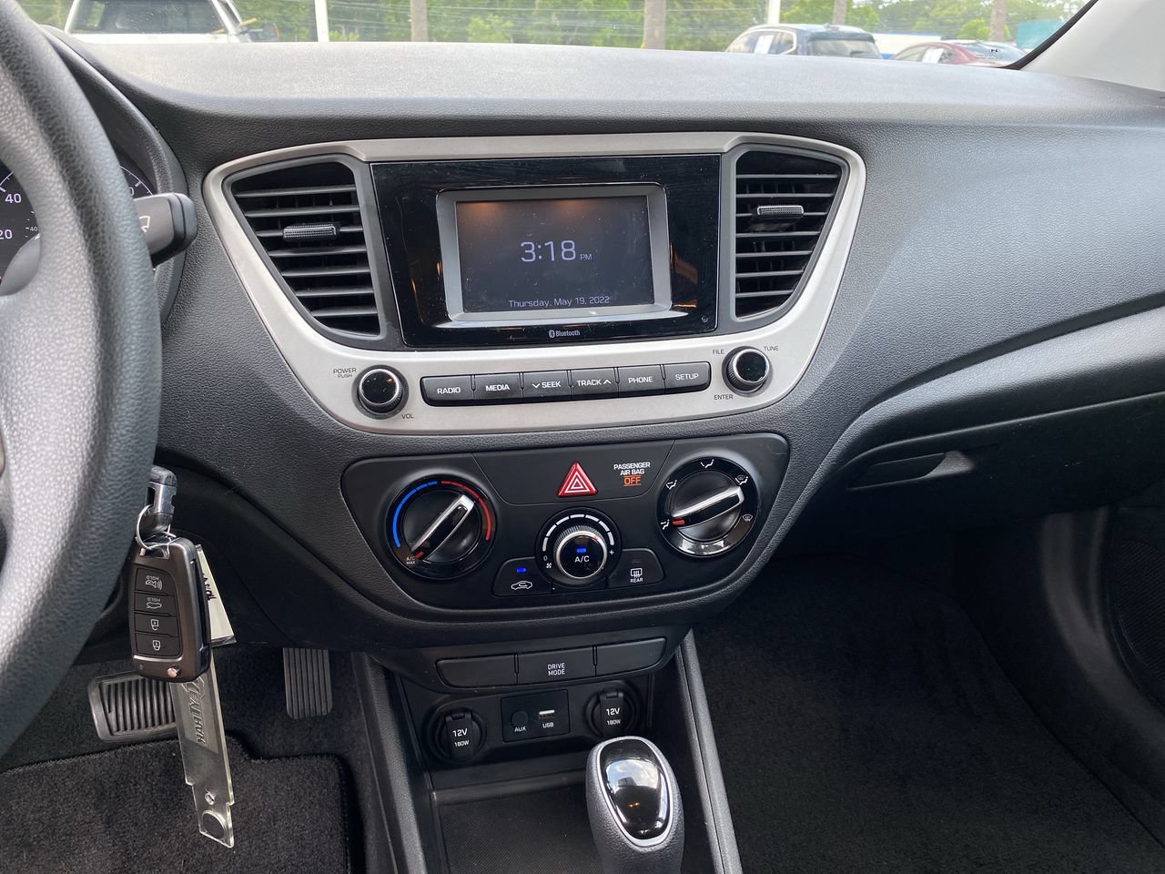 Used 2019 Hyundai Accent SE FWD image 25