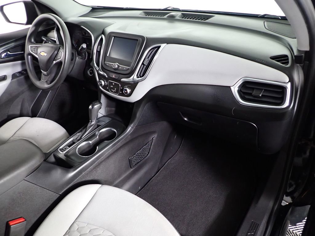 Used 2018 Chevrolet Equinox LS FWD image 37