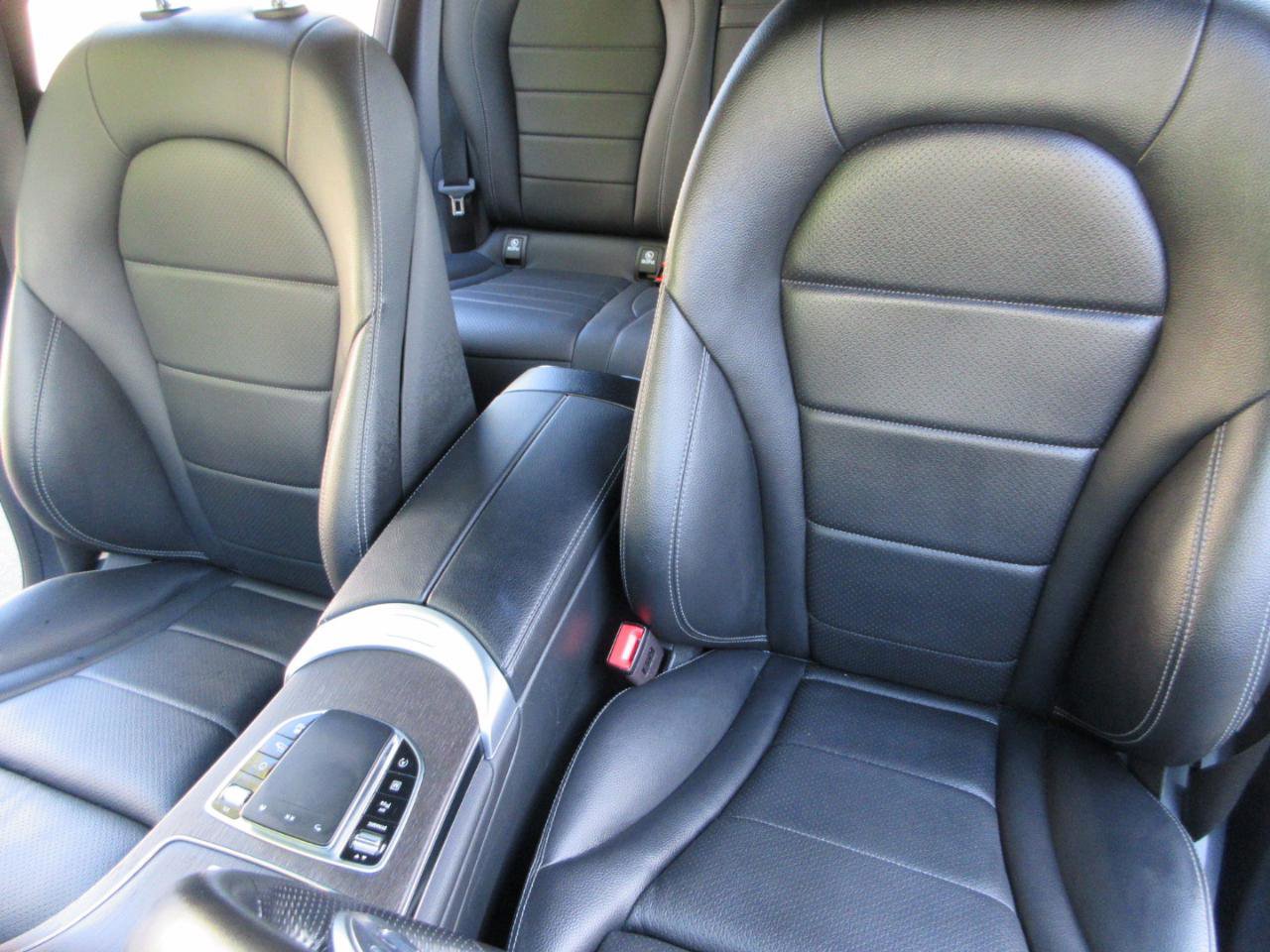 Used 2022 Mercedes-Benz GLC 300 4MATIC image 14