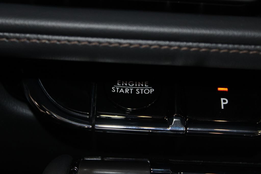 New 2026 Lincoln Aviator AWD image 46