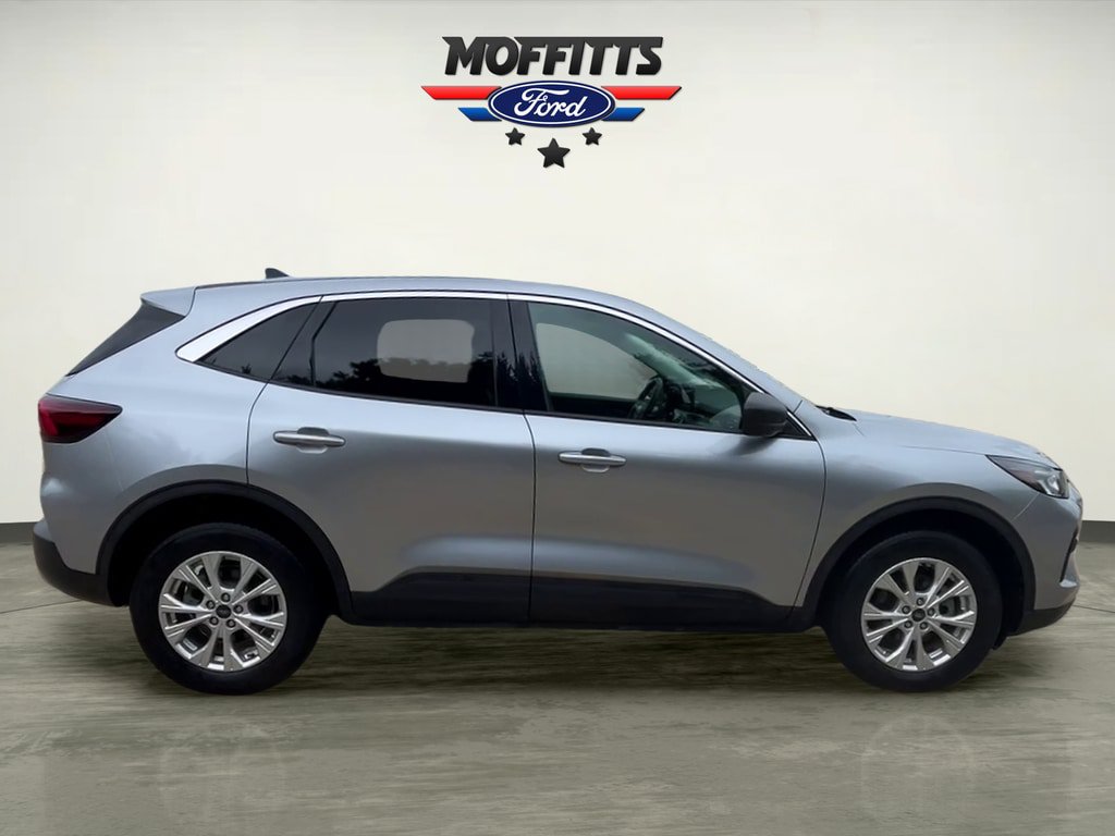 Used 2023 Ford Escape Active AWD/4WD image 6