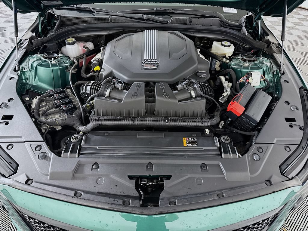 Certified 2025 Cadillac CT5 V RWD image 30