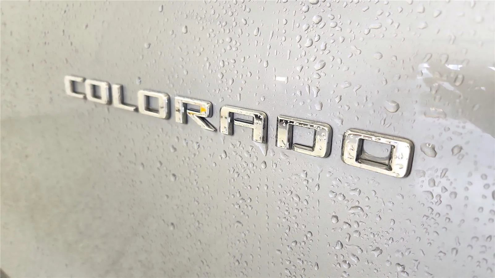 Used 2025 Chevrolet Colorado Trail Boss AWD/4WD image 17