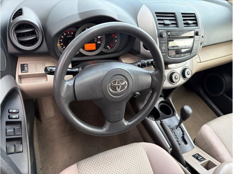 Used 2007 Toyota RAV4 4WD image 2