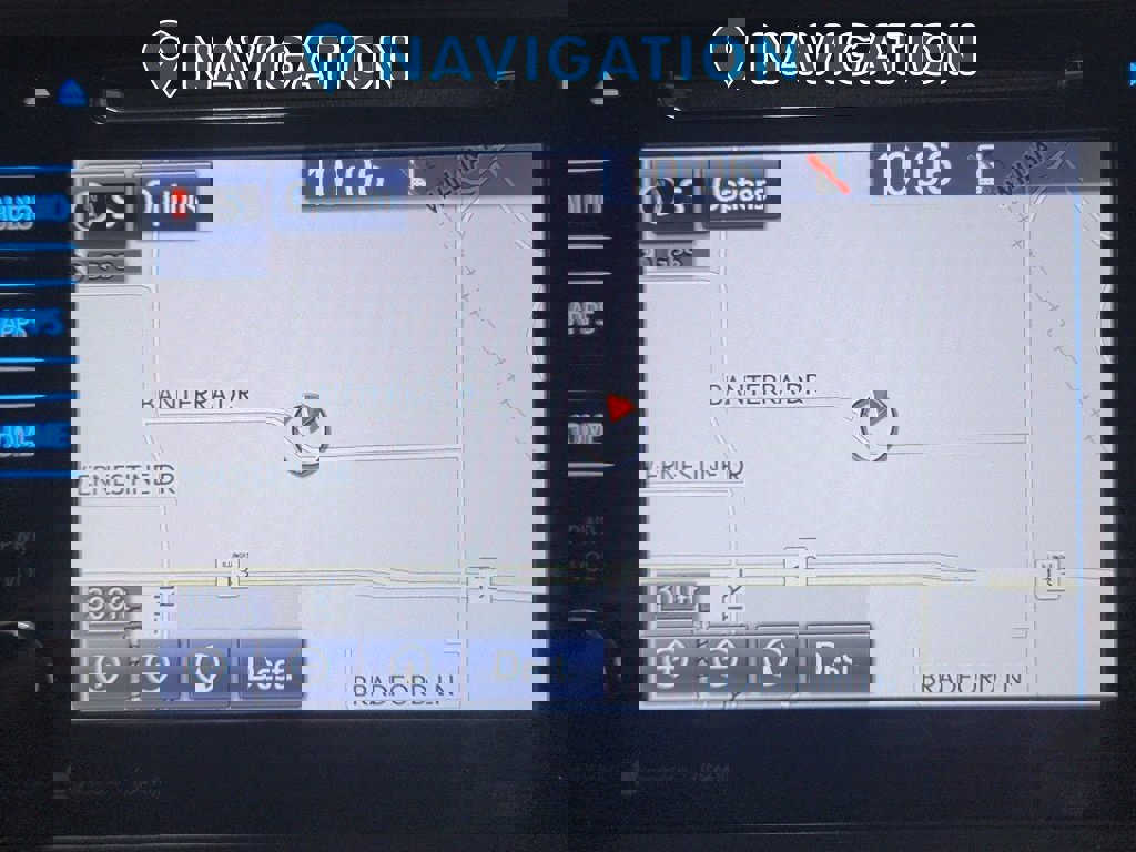 Used 2018 Toyota Tacoma TRD Sport AWD/4WD image 23