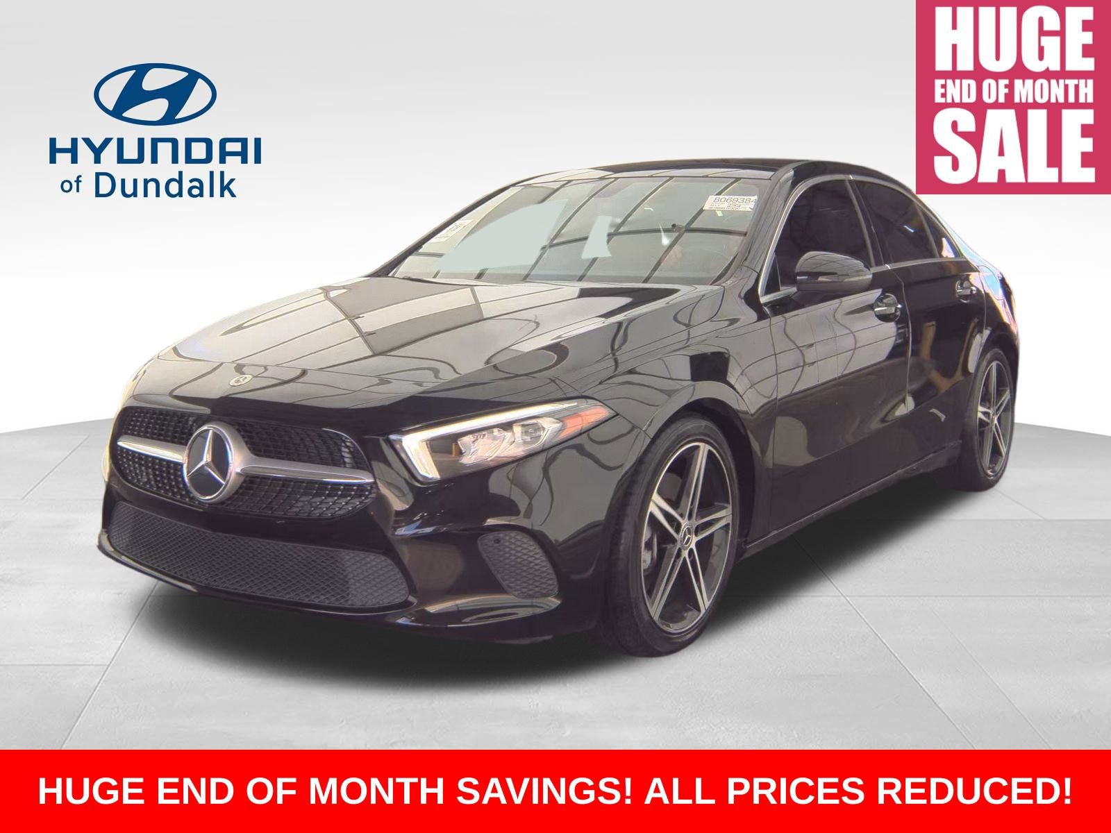 Used 2022 Mercedes-Benz A 220 4MATIC w/ Premium Package Lite image 1