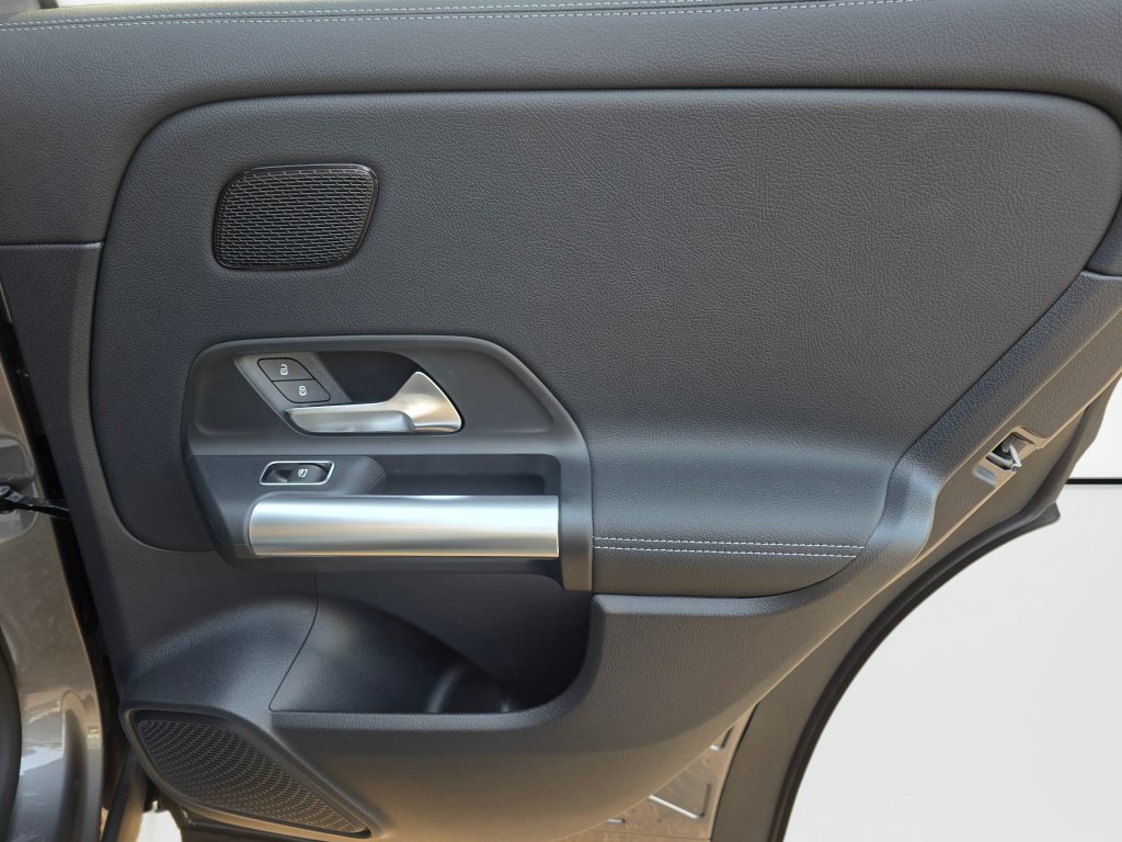 New 2026 Mercedes-Benz GLA 250 4MATIC image 23