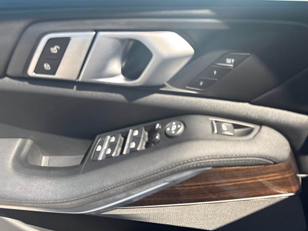 Used 2019 BMW X5 xDrive40i AWD/4WD image 31