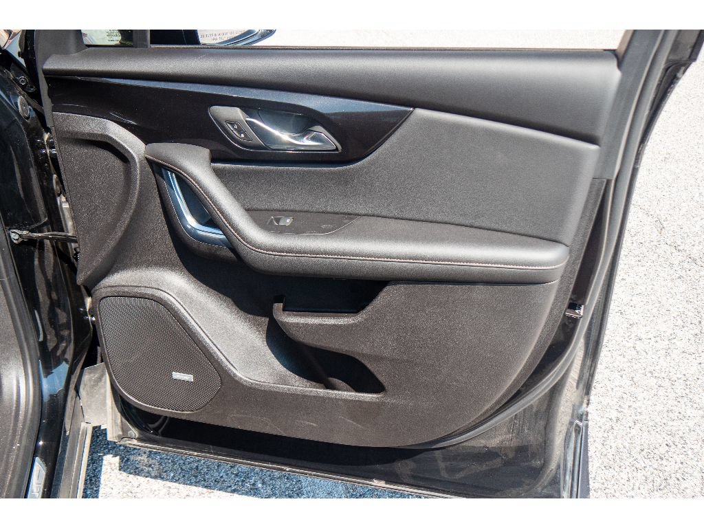 Used 2024 Chevrolet Blazer Premier w/ Enhanced Convenience Package FWD image 16