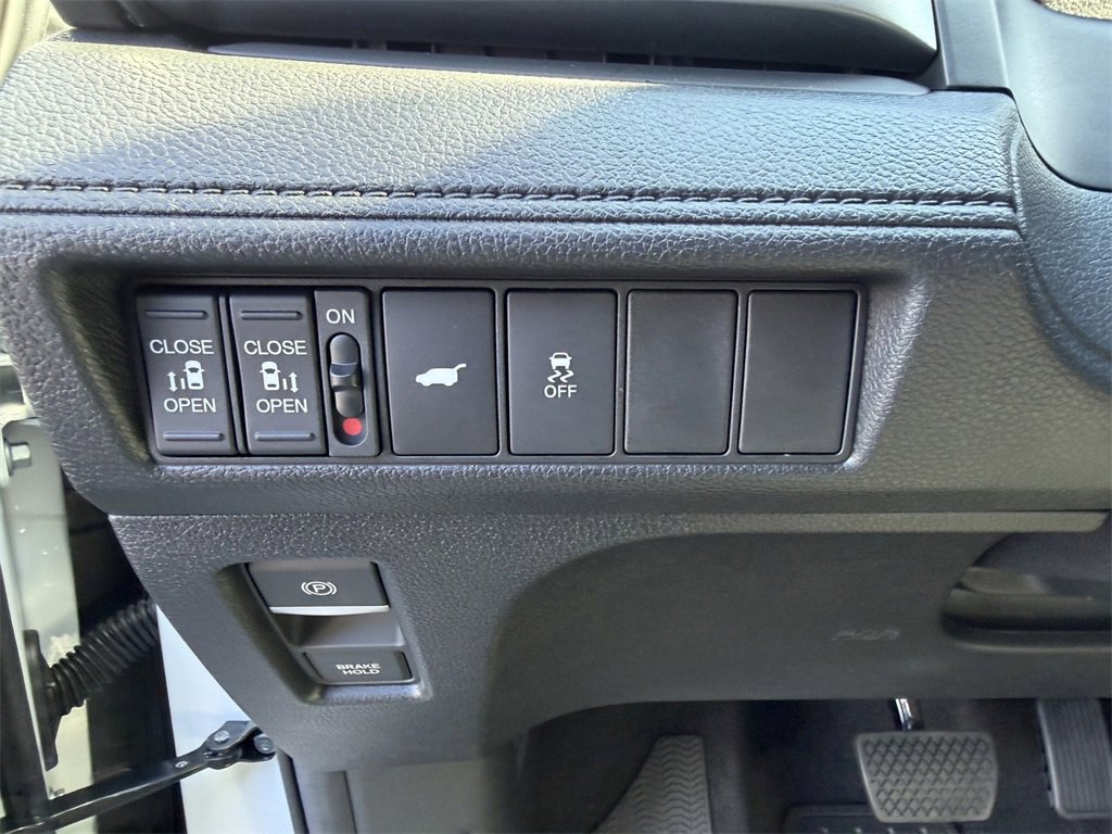 Used 2026 Honda Odyssey EX-L image 37