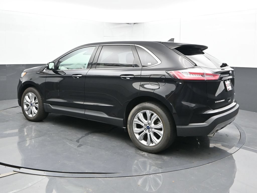 Used 2022 Ford Edge Titanium w/ Equipment Group 301A AWD/4WD image 10