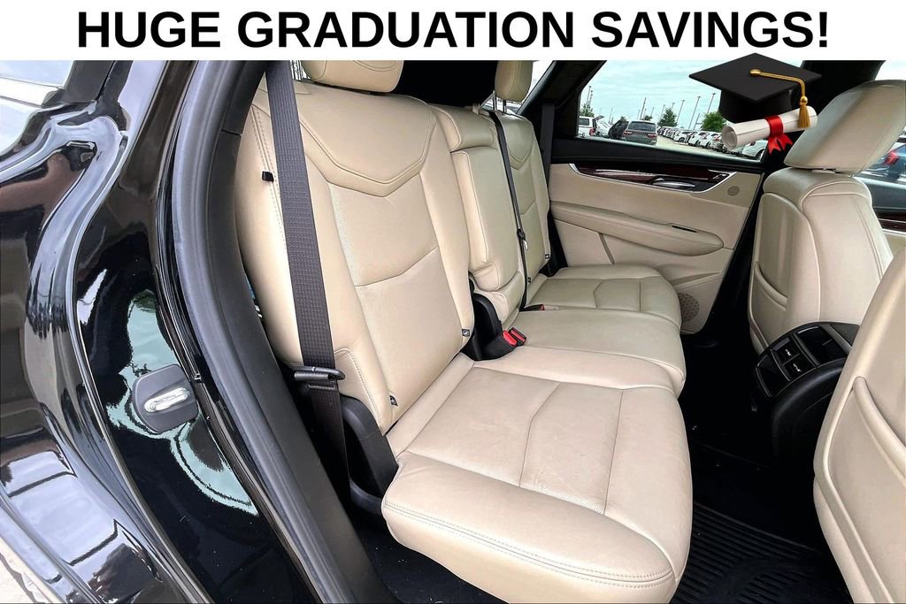Used 2018 Cadillac XT5 Luxury w/ Driver Awareness Package FWD image 32