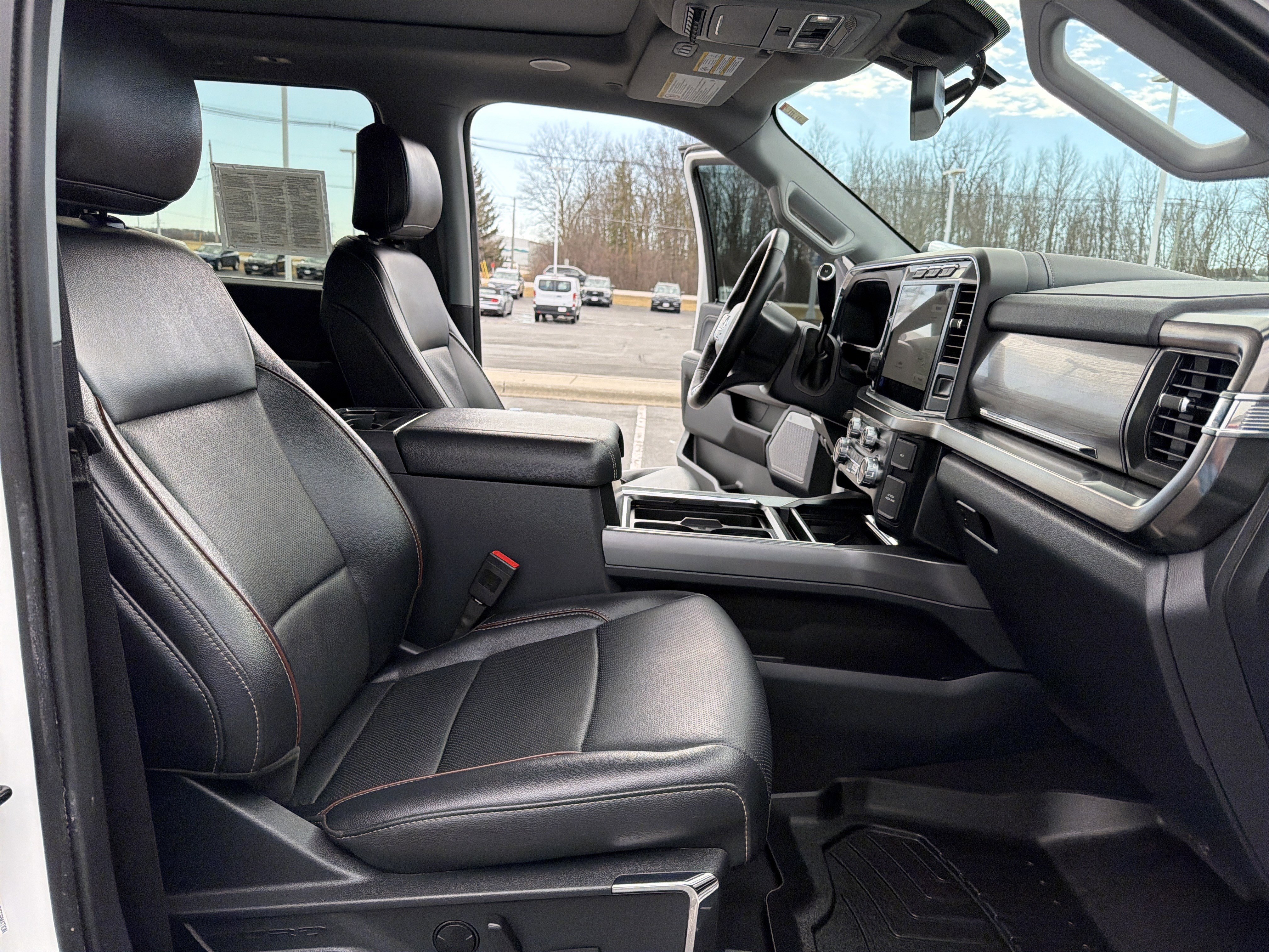 Used 2024 Ford F250 Lariat w/ Lariat Ultimate Package image 41