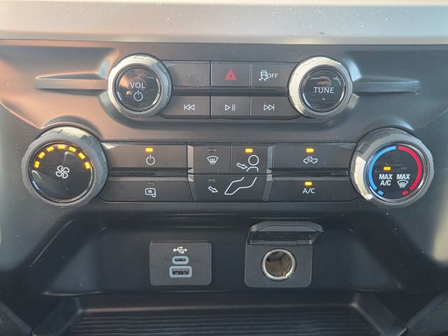 Used 2025 Ford F350 XLT AWD/4WD image 31