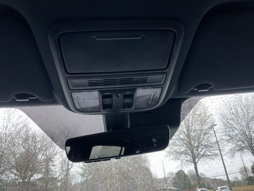 Certified 2025 Honda Passport EX-L image 16