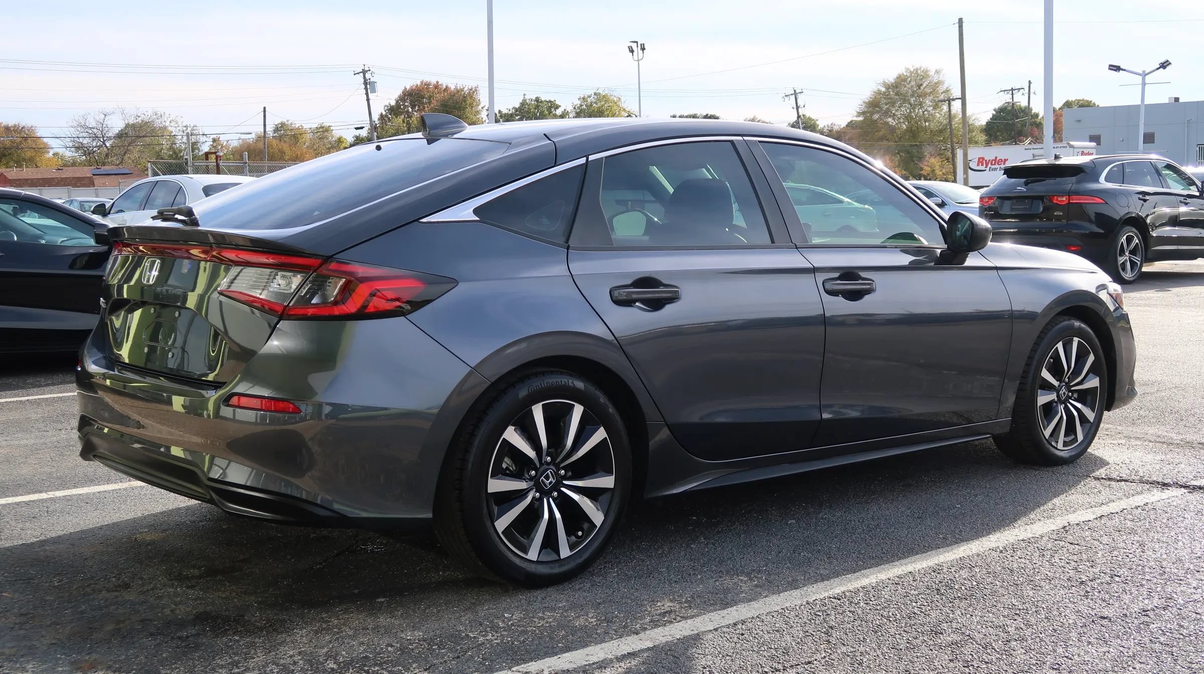 Used 2024 Honda Civic EX-L image 13