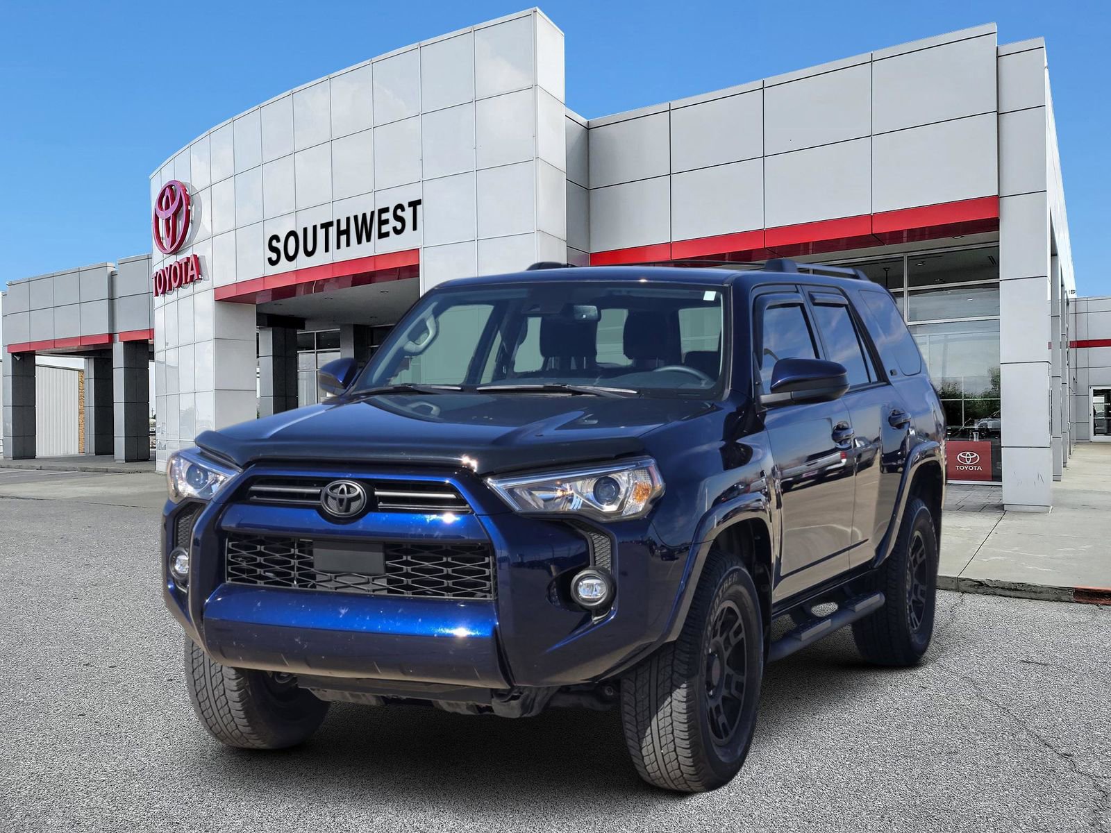Used 2024 Toyota 4Runner SR5 image 2