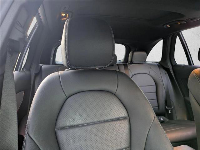 Used 2022 Mercedes-Benz GLC 300 image 14