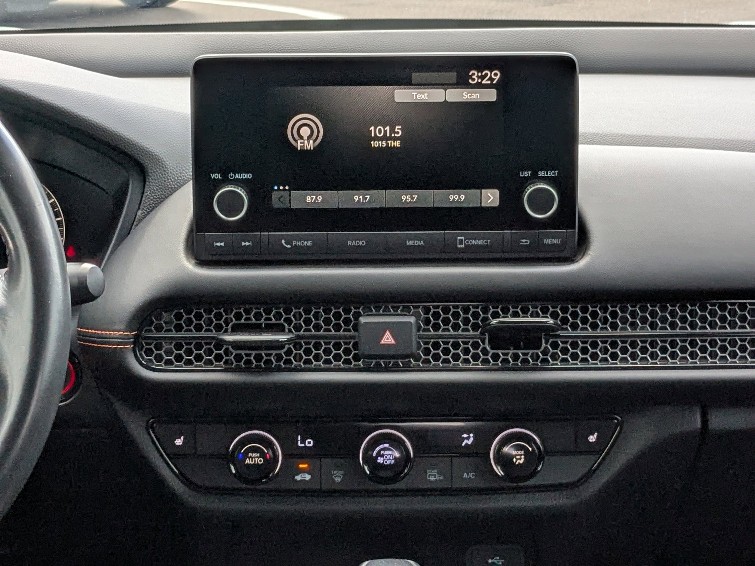 Used 2023 Honda HR-V Sport image 17