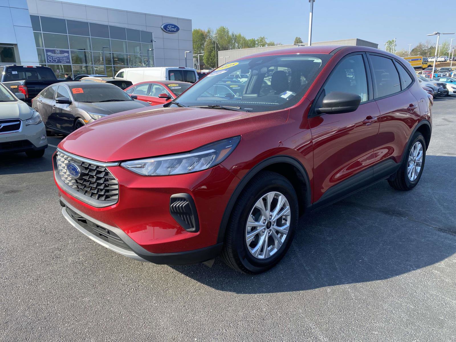 Used 2025 Ford Escape Active FWD video 3