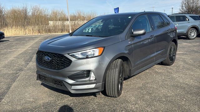 Certified 2024 Ford Edge ST-Line AWD/4WD image 7