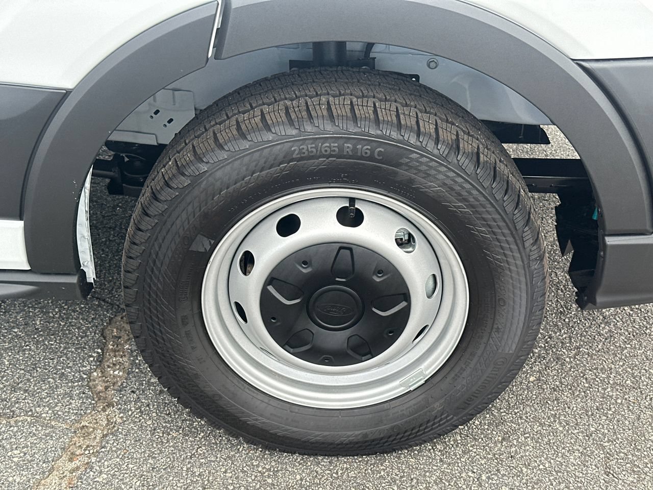 New 2026 Ford Transit 250 Low Roof w/ Load Area Protection Package RWD image 12