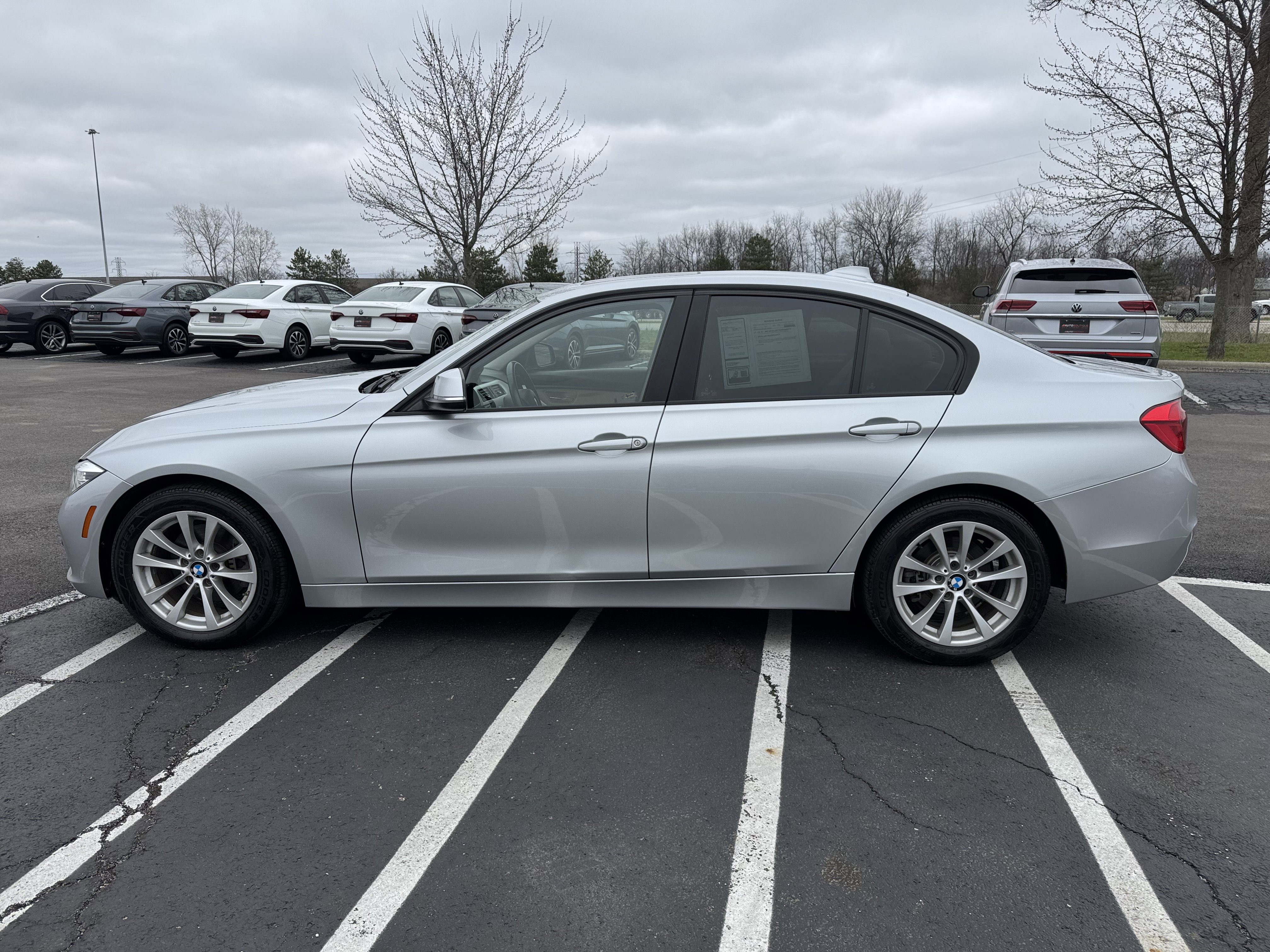 Used 2018 BMW 320i Sedan w/ Convenience Package image 15