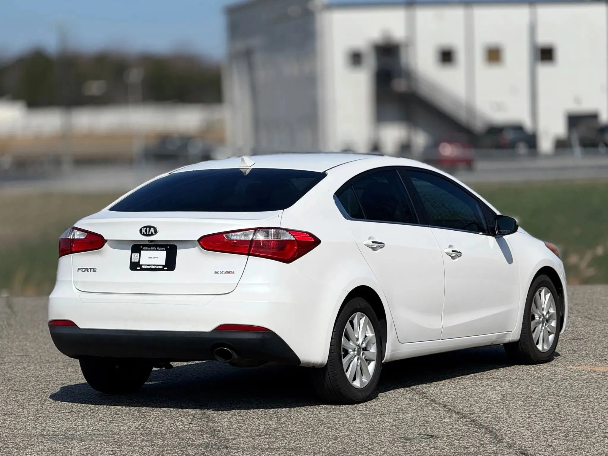 Used 2014 Kia Forte EX image 9