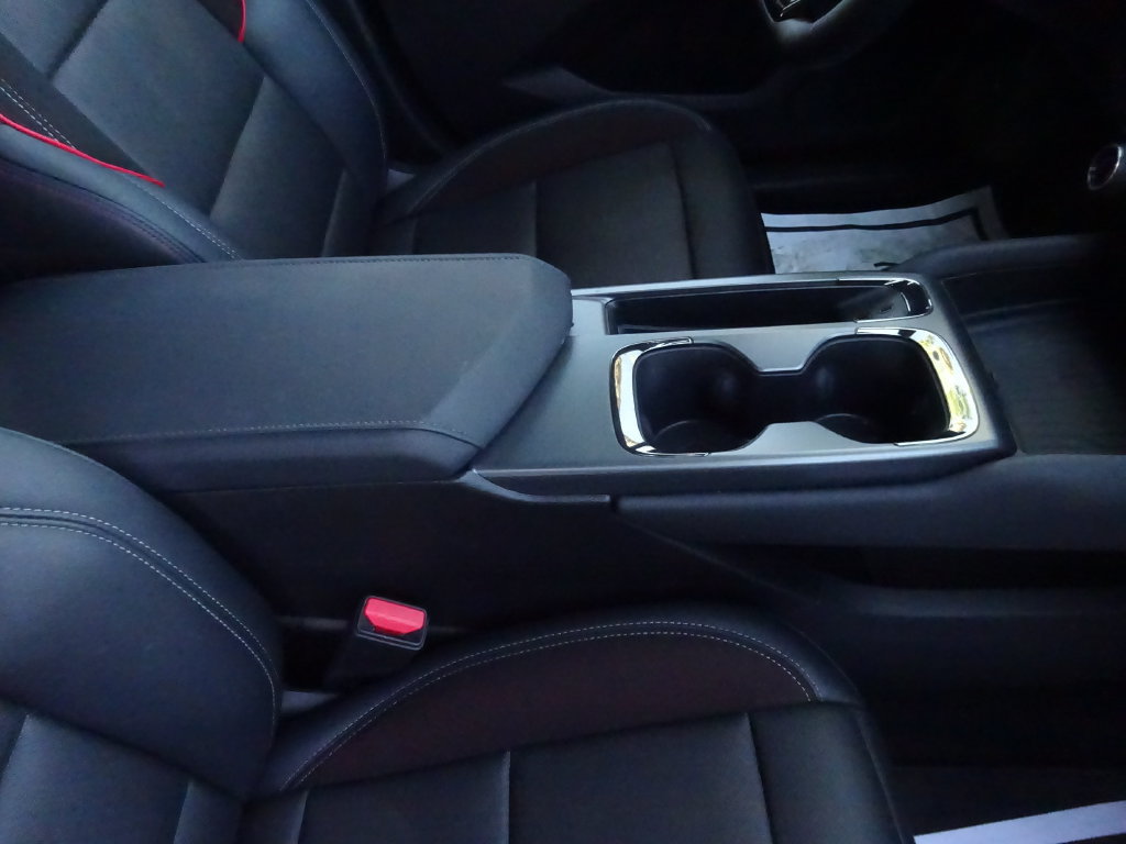 Certified 2024 Chevrolet Equinox EV RS FWD image 18