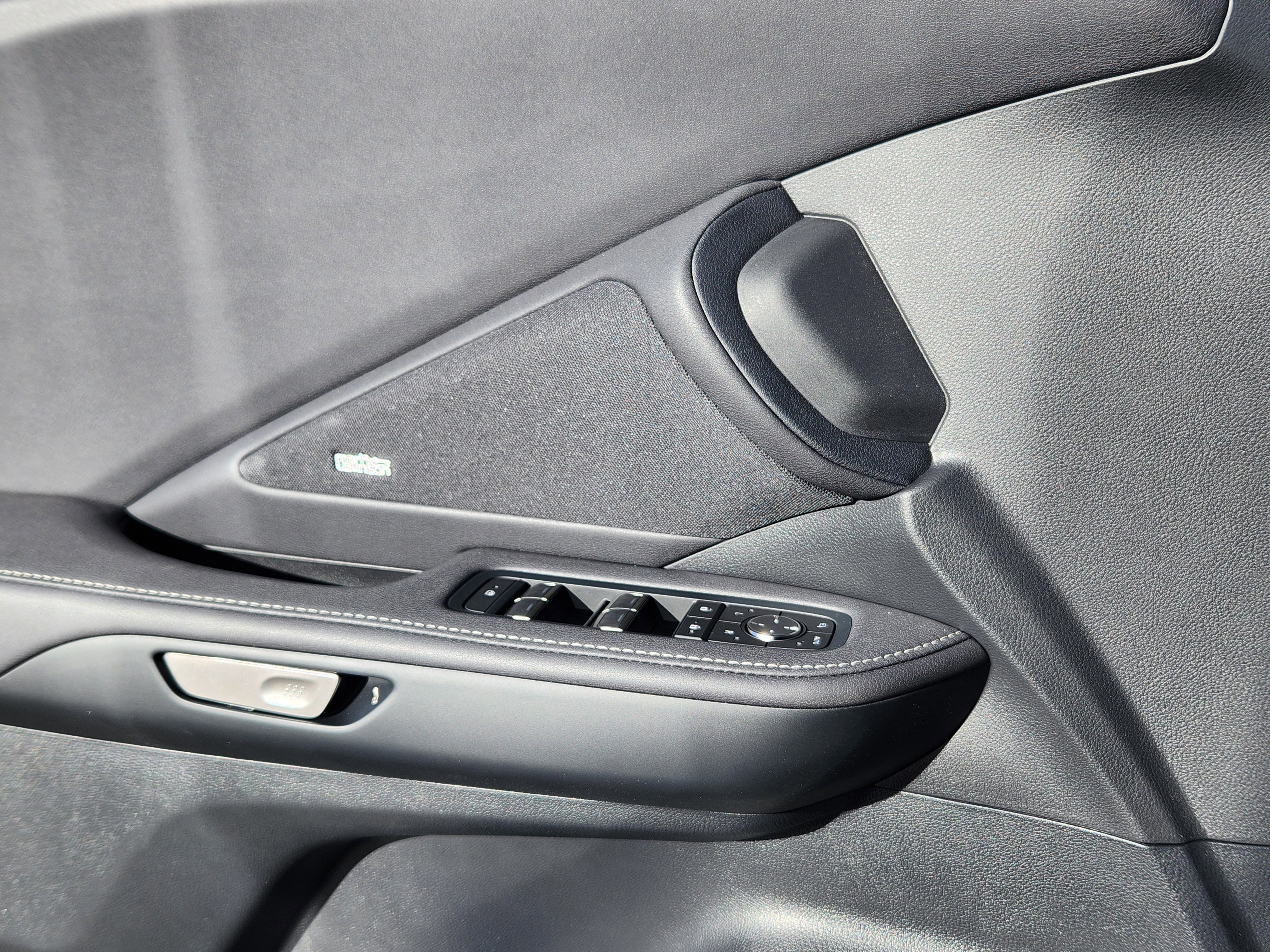 New 2026 Lexus TX 500h AWD image 17