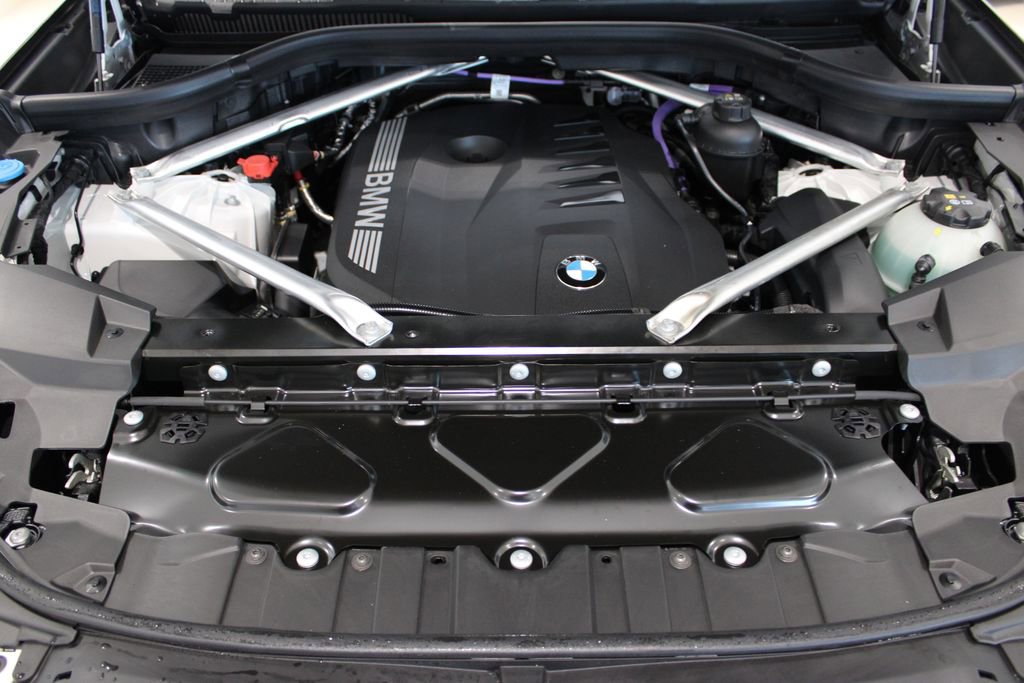 New 2026 BMW X5 xDrive40i image 8