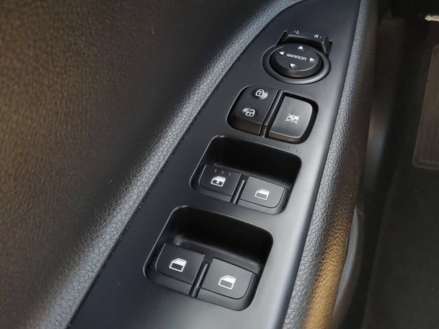 Used 2023 Kia Rio S FWD image 19