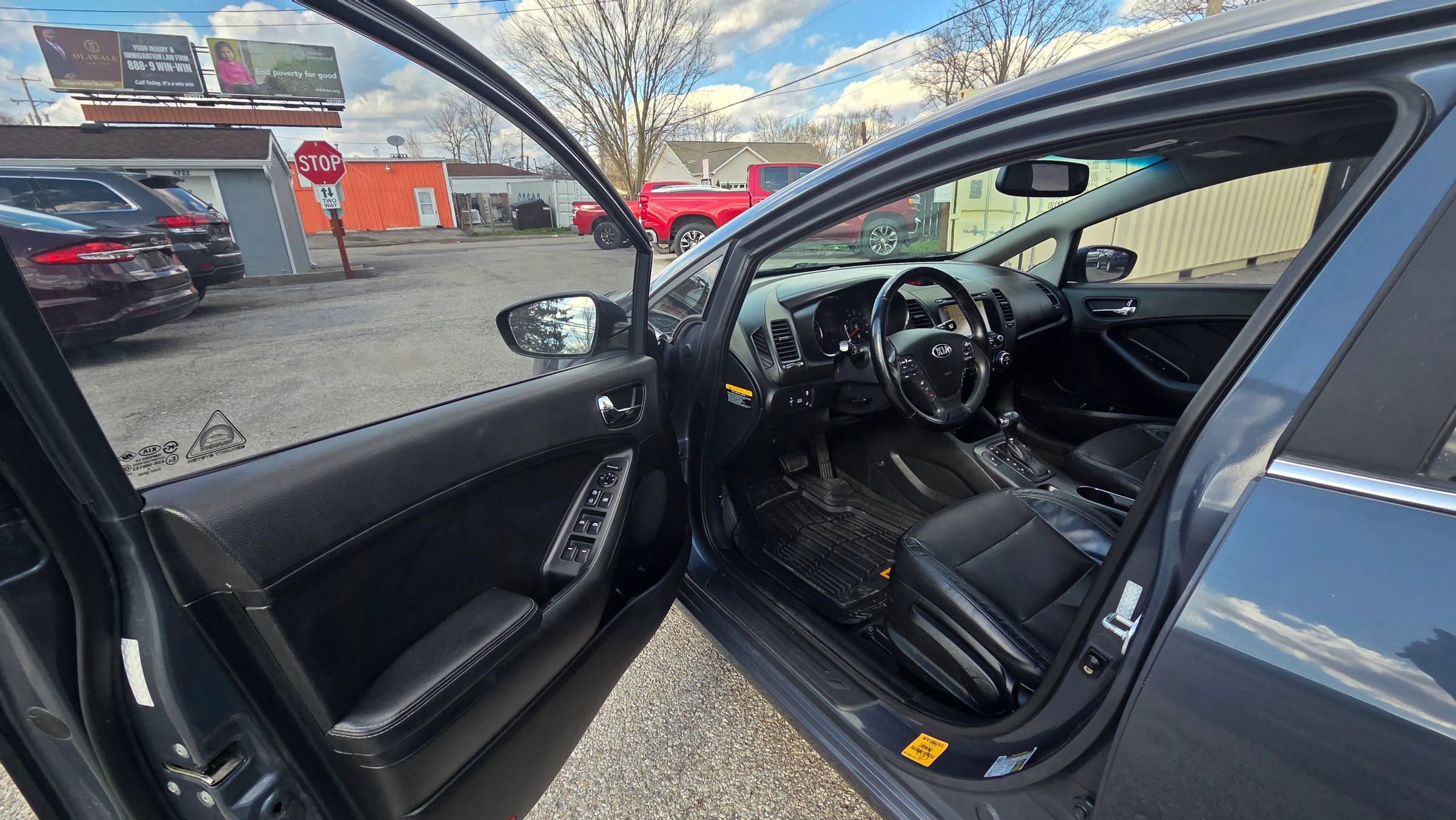 Used 2016 Kia Forte EX w/ EX Premium Technology Package image 12