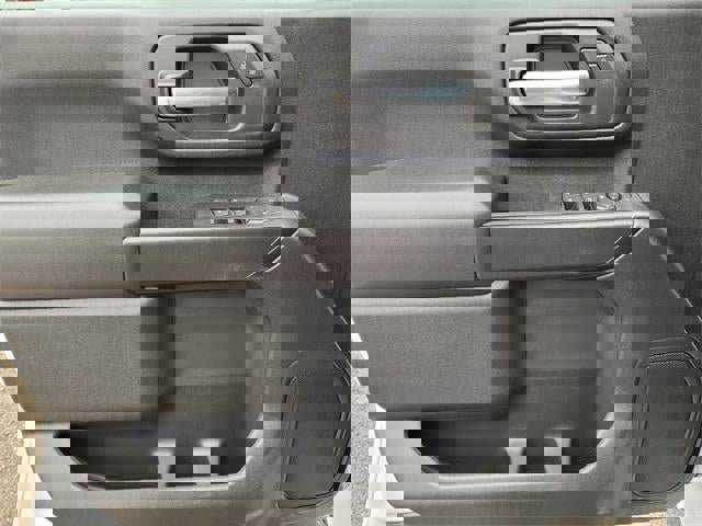 New 2026 GMC Sierra 2500 Pro w/ Convenience Package image 18